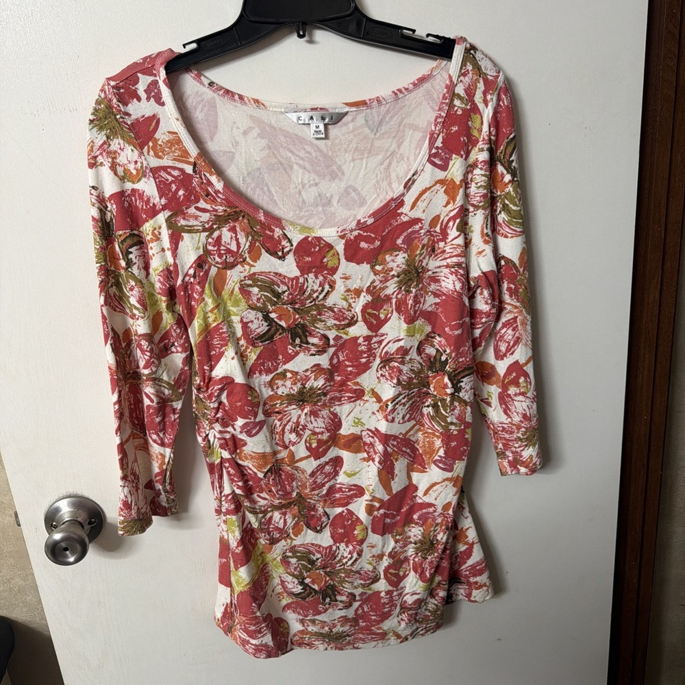 CAbi Pink Floral Round Neck Quarter Sleeves Women's Top Size M